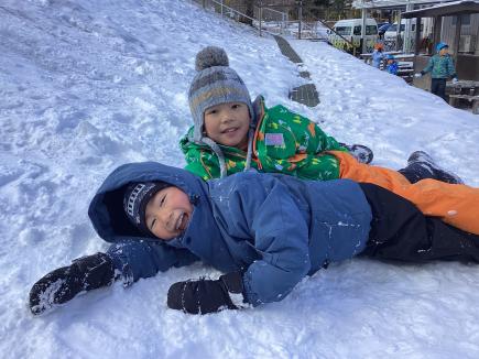 雪ふかふかで気持ちいい～！！